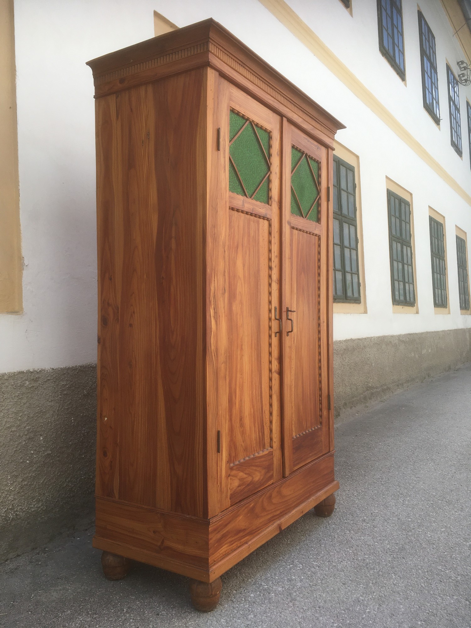 Bauernschrank antik Garderobe Schrank Naturholz antik