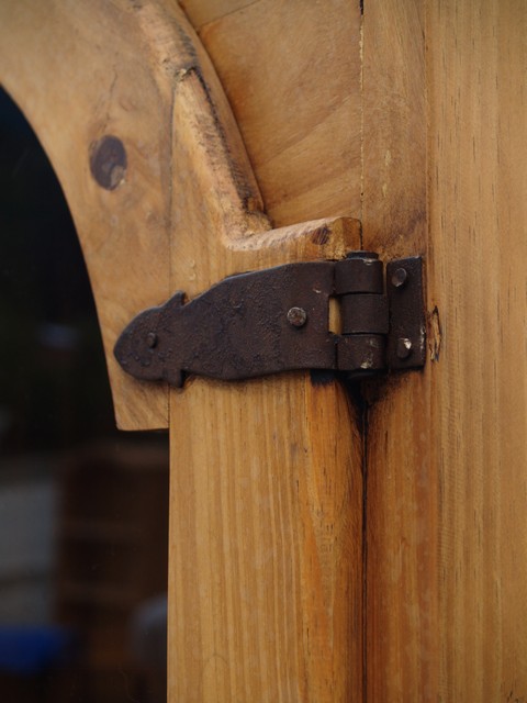 Schrank Pinie Vitrine Antikstil