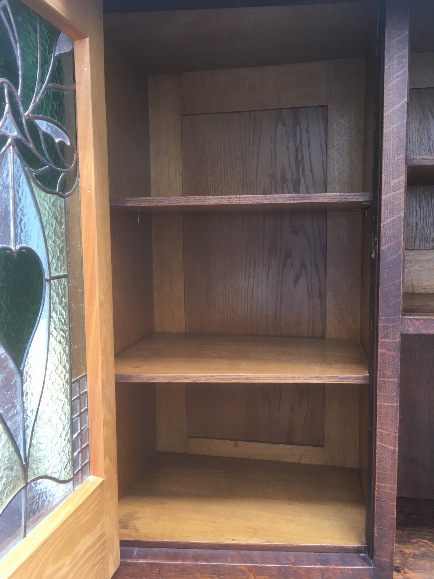 Kredenz August Ungethüm Jugendstil antik Kolo Moser Blätter Herzen Buffetschrank Schrank Buffet