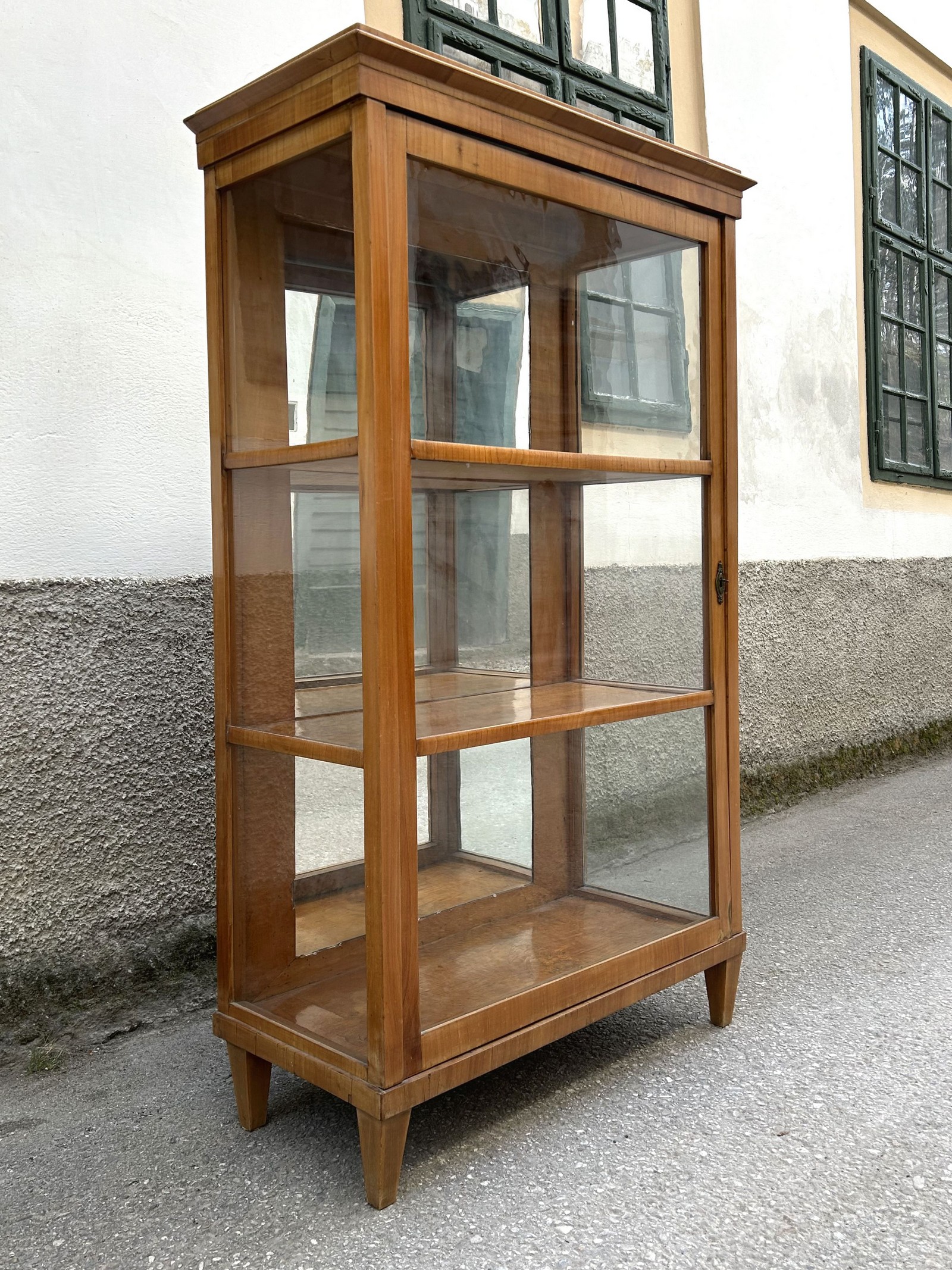 Spiegel Vitrine antik Gläserschrank Antiquität kaufen Shop