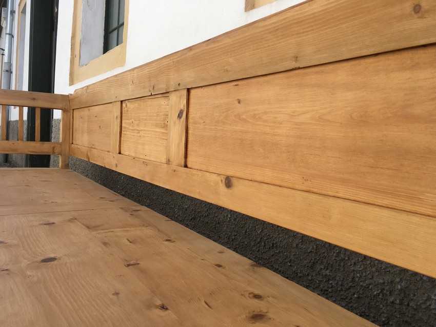 Sitzbank gross antik