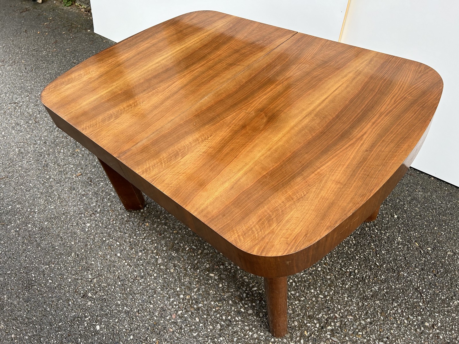 artdeco tisch antik ausziehbar nuss art deco Speisetisch massivholz antiquität brutalistisch Refugiumstisch