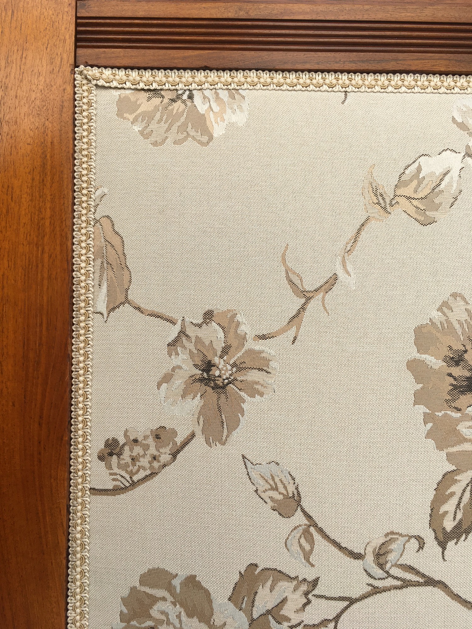 Jugendstil Sofastoff Bronze floral Magnolien Rosenlaub