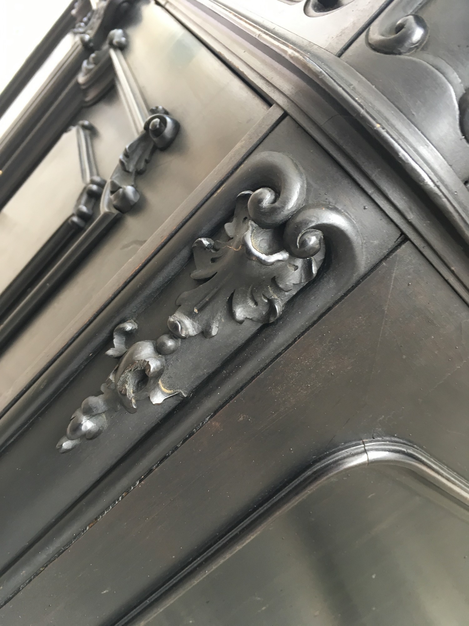 Kommode antiker noir Schrank schwarz Vollholz Möbel Gründerzeit