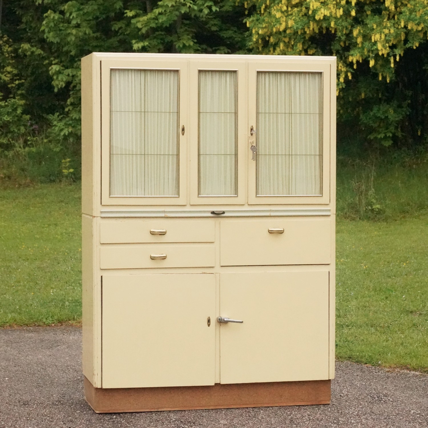 Küchenschrank creme Midcentury Vintage Schütten Schrank