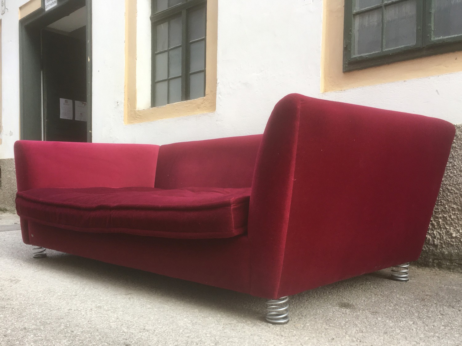 Sofa Bretz Monster bordeaux rot Design Viersitzer Federbeine