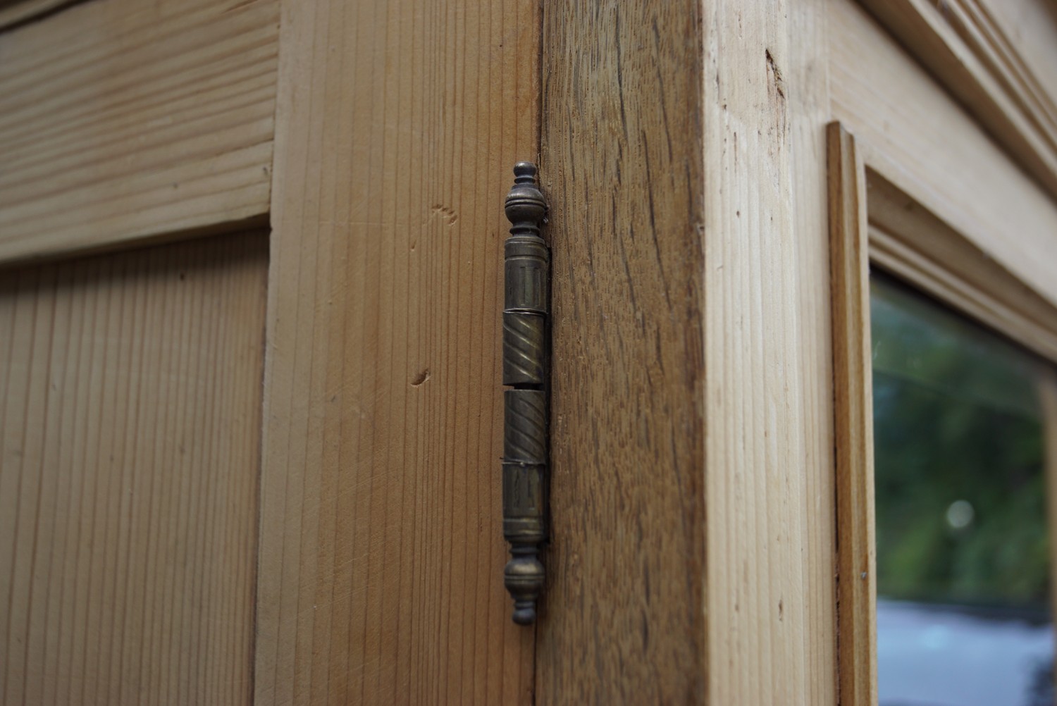 Bauernschrank antik Weichholz Dielenschrank Spiegel Schrank Kasten