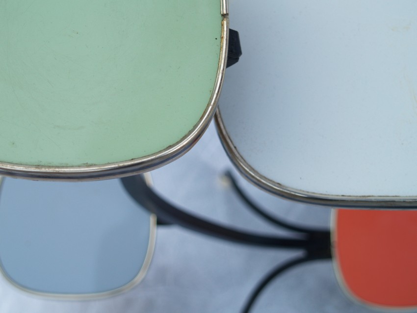 Blumenhocker Pastell 50er-Jahre