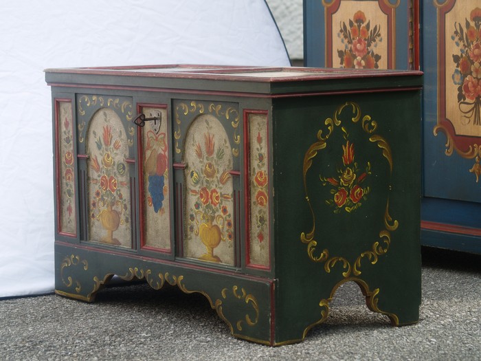 Bauerntruhe handbemalt