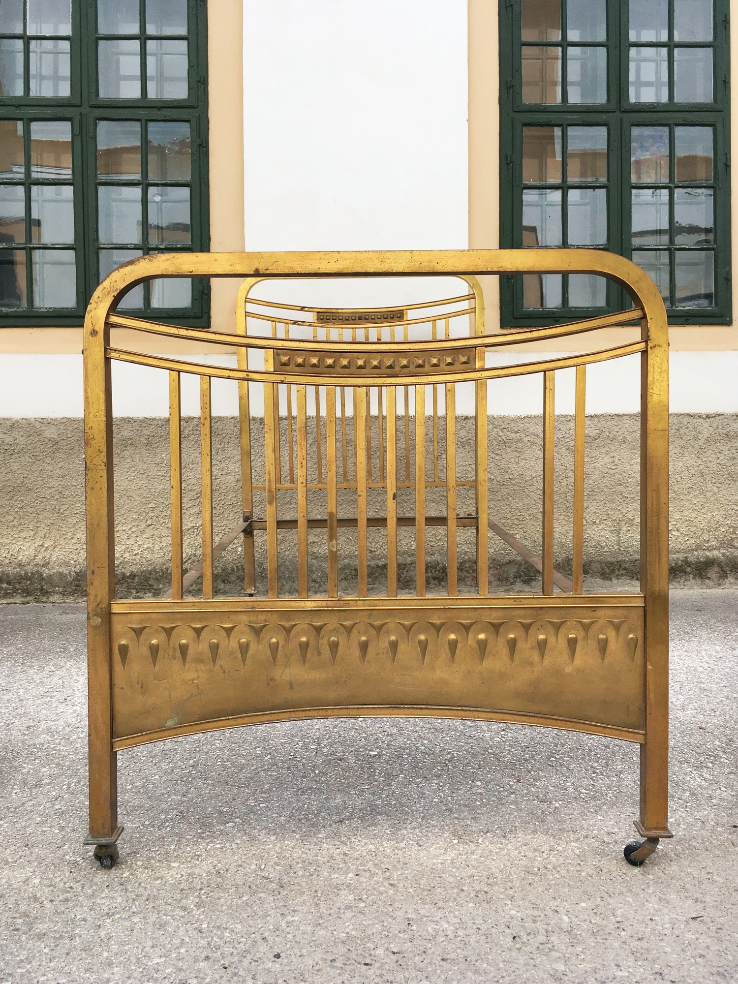 Messingbett Original Jugendstil Bettrahmen golden antik Bett Messing