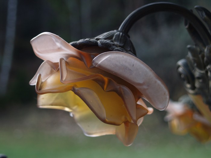 Antike Lampe Vintage Kronleuchter Antiquität Glasblumen Messing Blumen