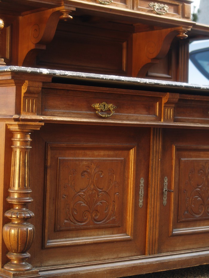 antiker Schrank Gründerzeit