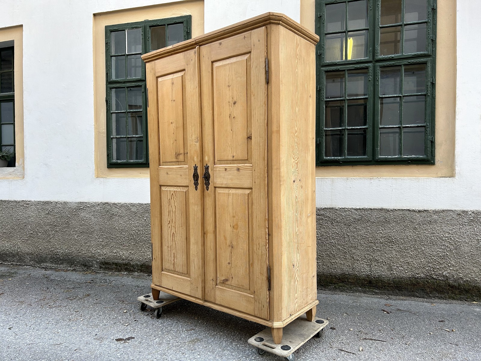 Bauernschrank antik Naturholz