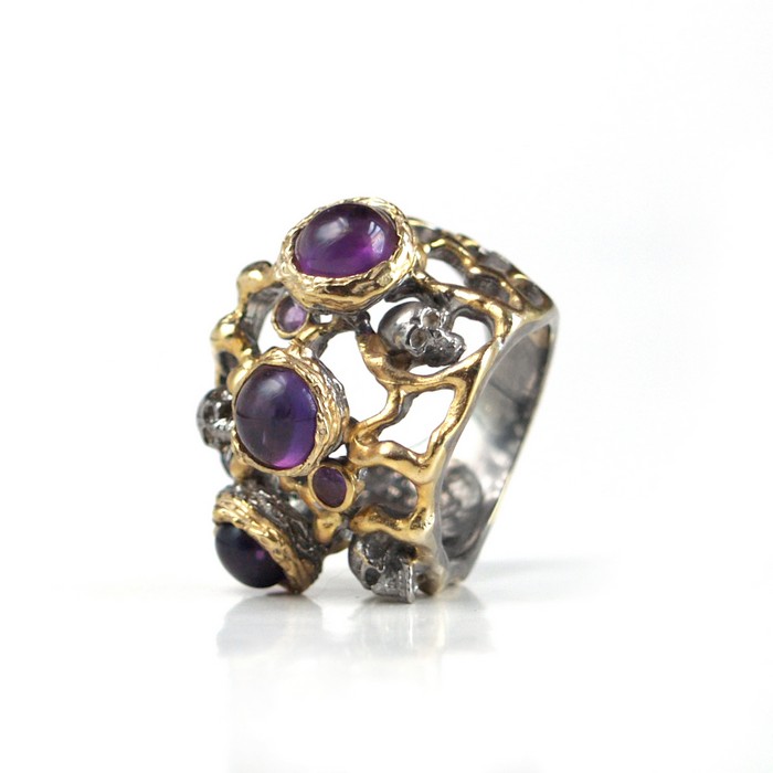 Ring Amethyst Skull