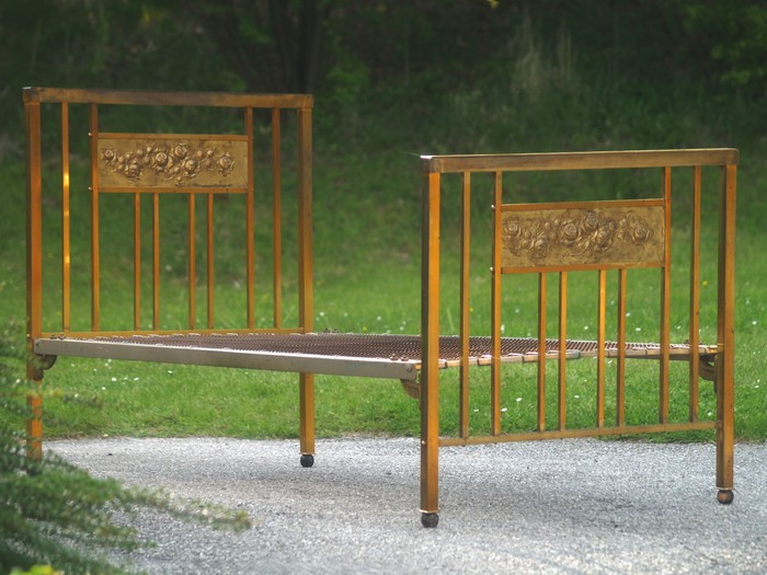 Messingbett Jugendstil Rosen