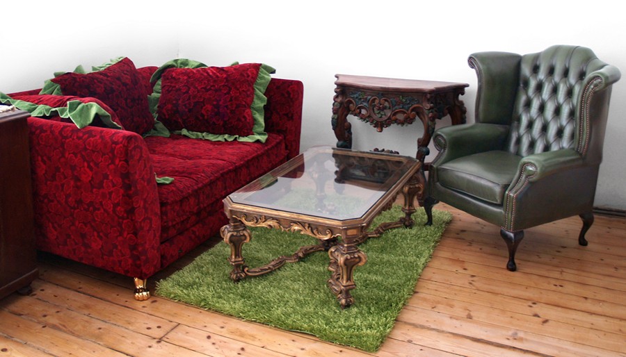 Bretz Monster Sofa Rosen