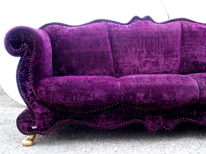 Bretz Sofa lila Samtstoff