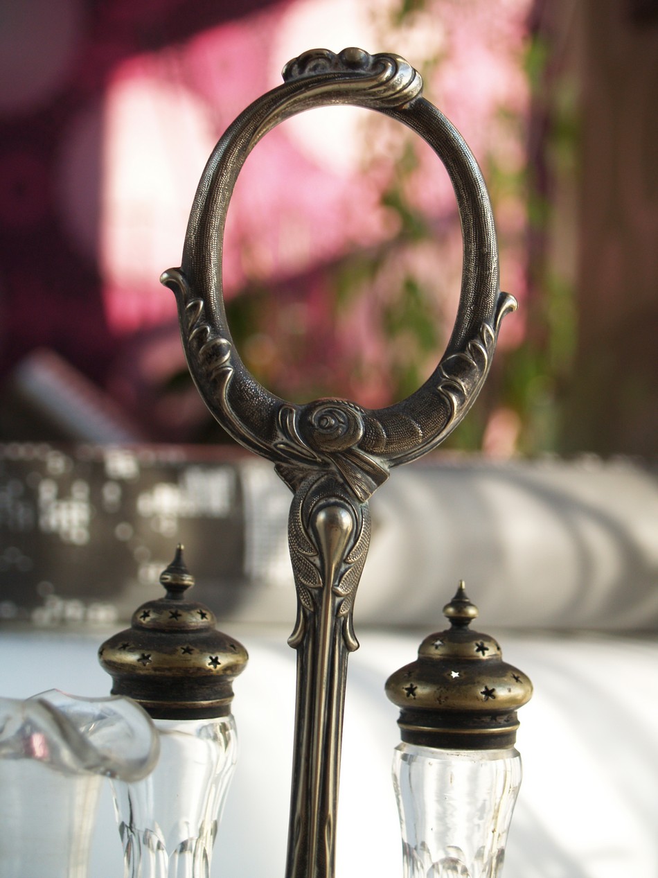 Versilbert Gewürzbehälter Menage Kristall