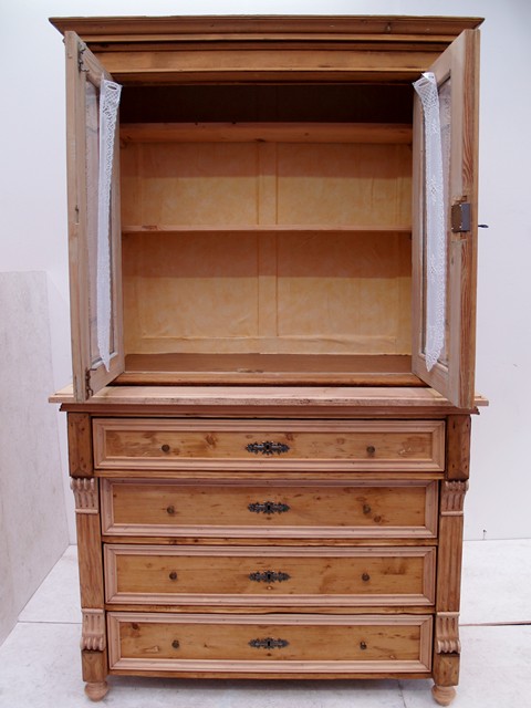 antikes Buffet Naturholz