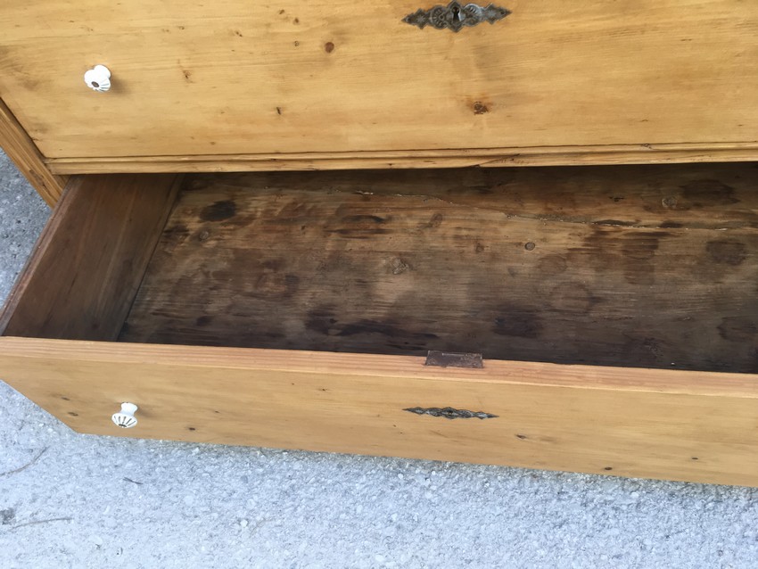 Kommode Weichholz antik