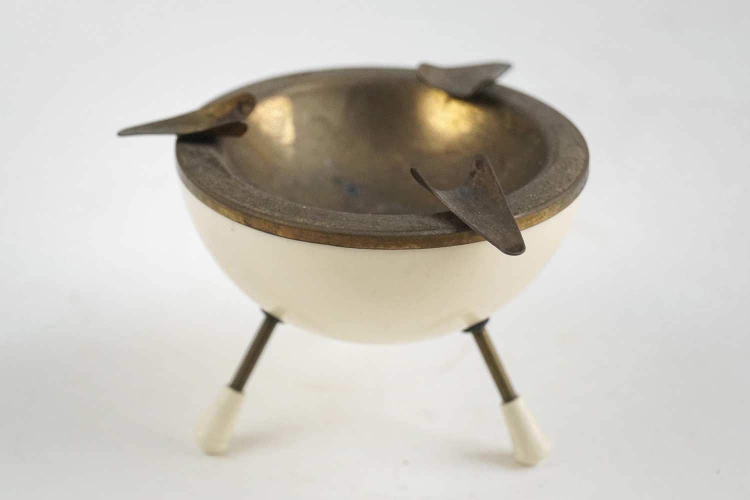 Sputnik Kugel Aschenbecher Vintage Pastell MidCentury Tripod Zigaretten Kugel Igel