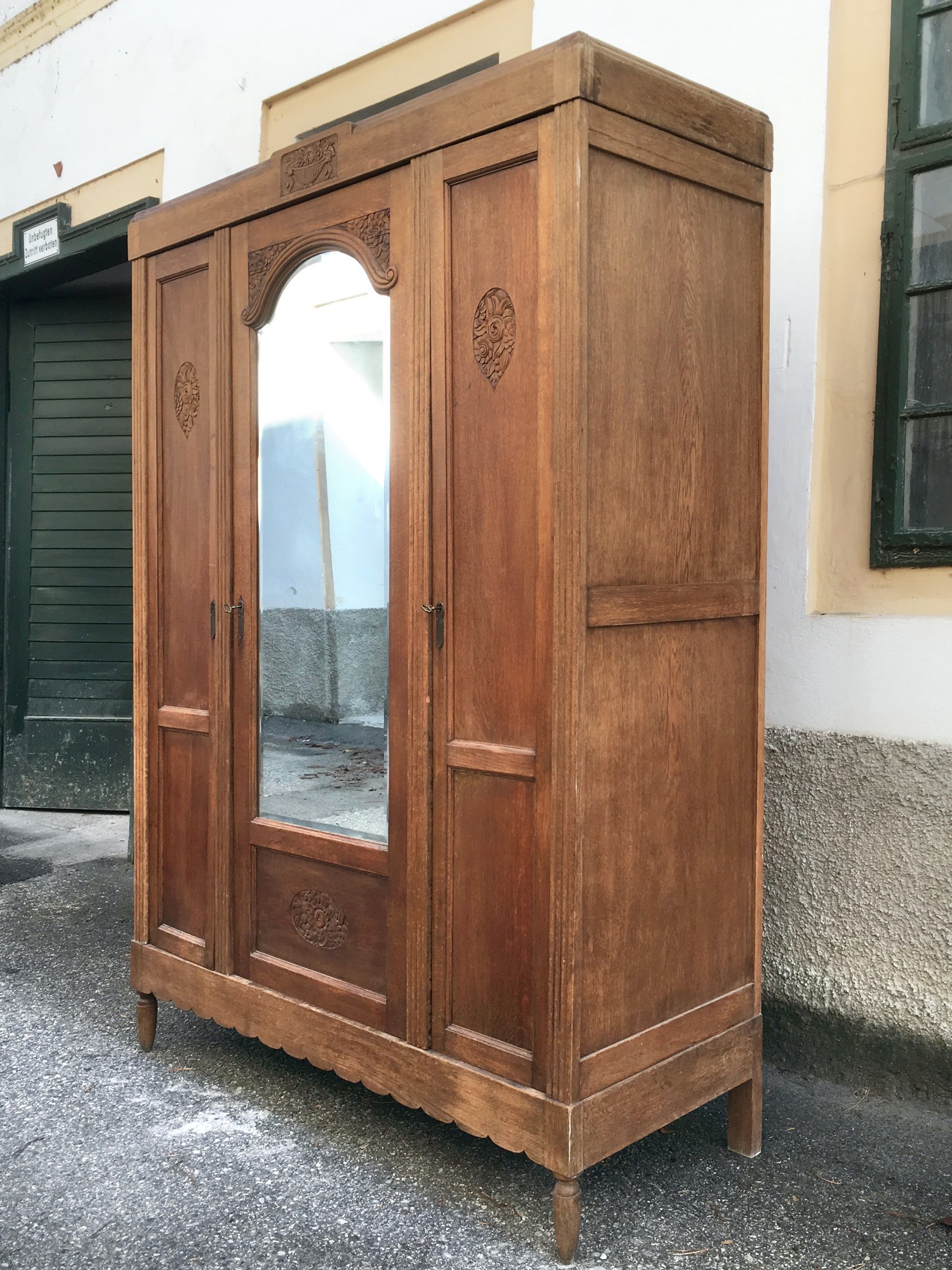 Dielenschrank Jugendstil antik Möbel Schrank Spiegel massiv Vollholz Vintage Einrichtung