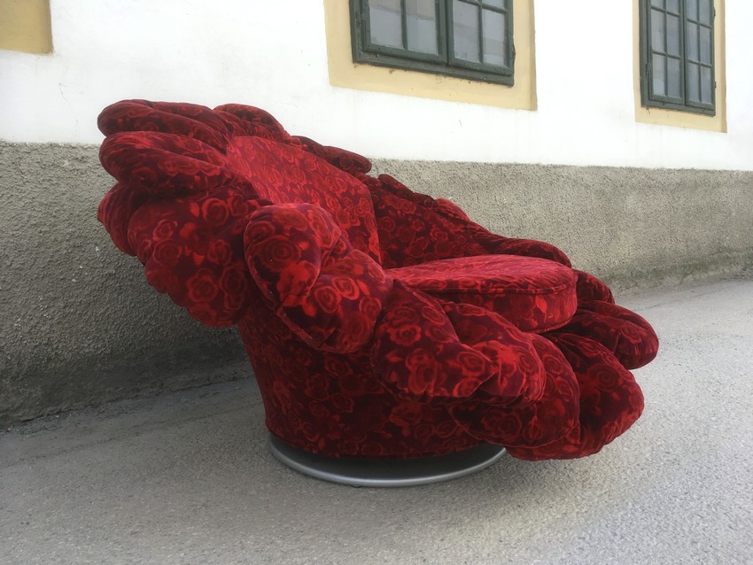 Bretz Rosy Stuhl Rosenstoff rot Sofastulh Sessel Rosen