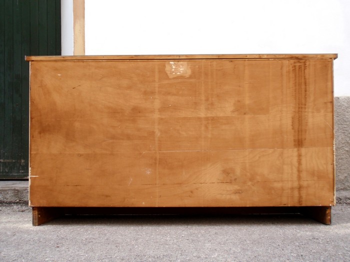 Kommode Schiebetüren