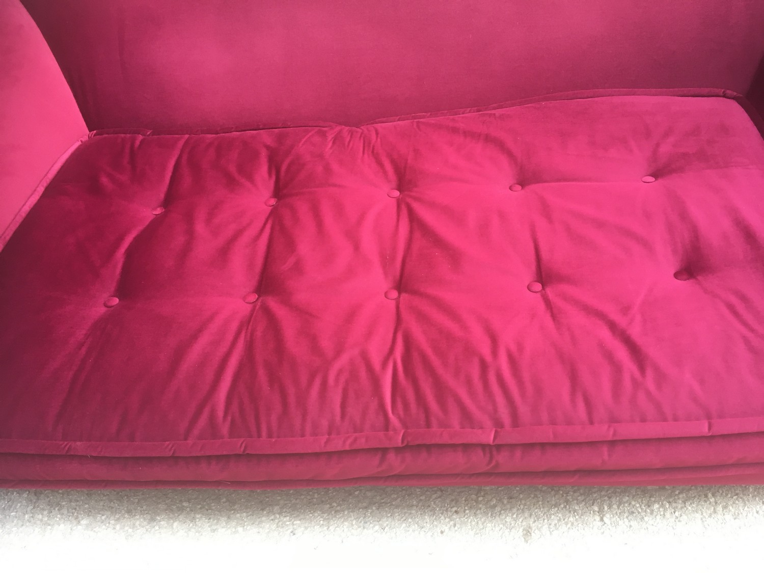 Sofa Bretz Monster bordeaux rot Design Viersitzer Federbeine