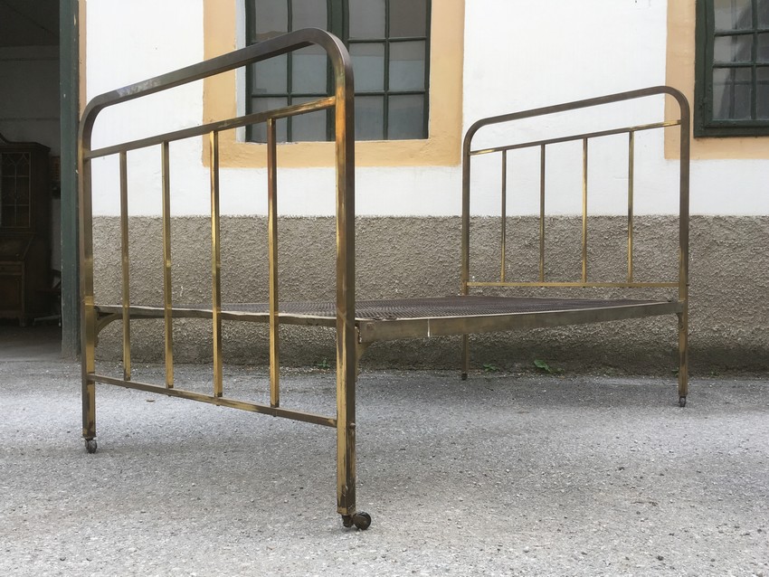 Messing Bett Jugendstil