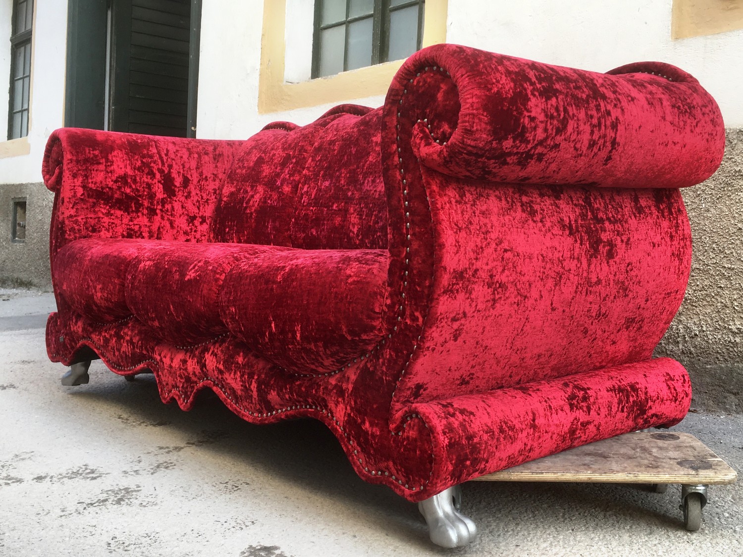 Bretz Sofa rot Emily Designmöbel Samtstoff Sale