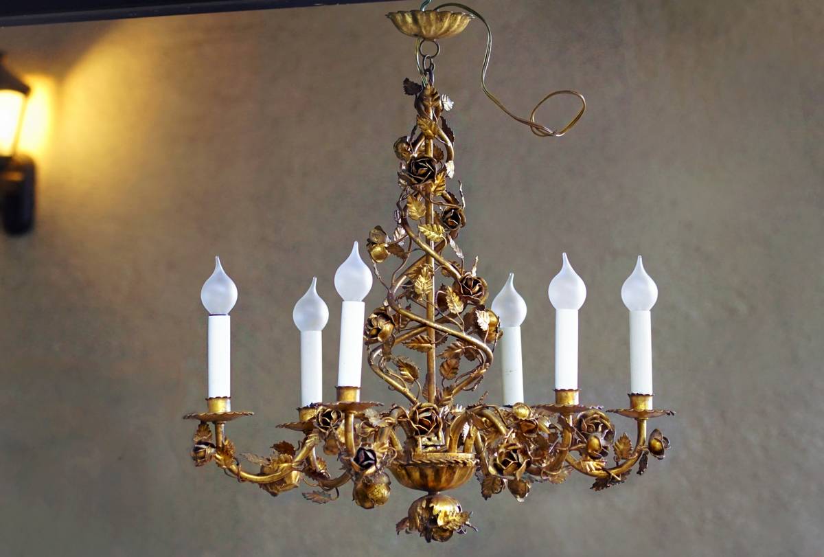 Florentiner Vintage Kronleuchter Rosen vergoldet Jugendstil Mid Century Regency-Stil Kögl