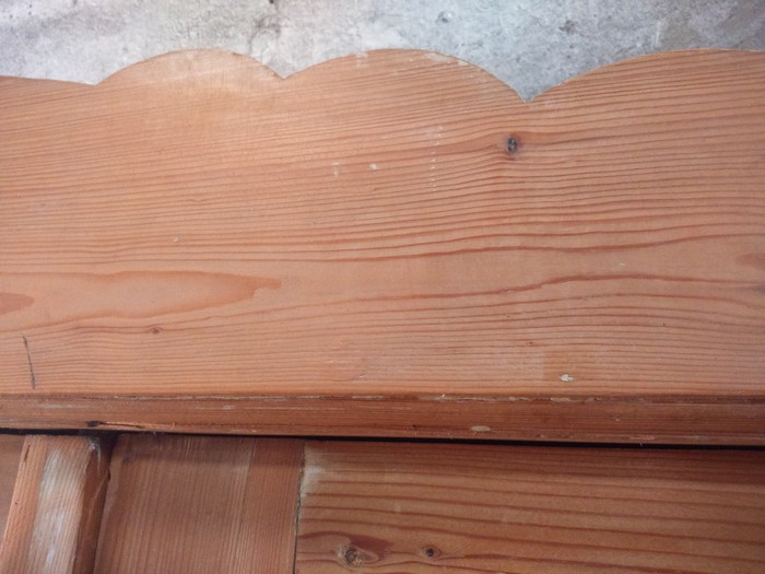 antiker Schrank Naturholz