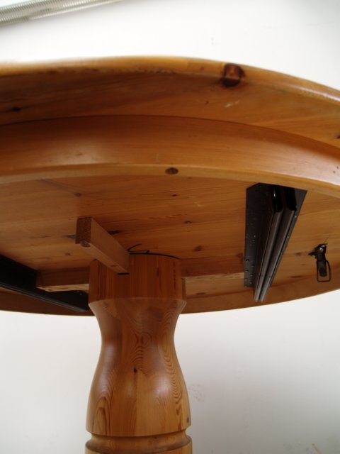 Vollholz Tisch ausziehbar