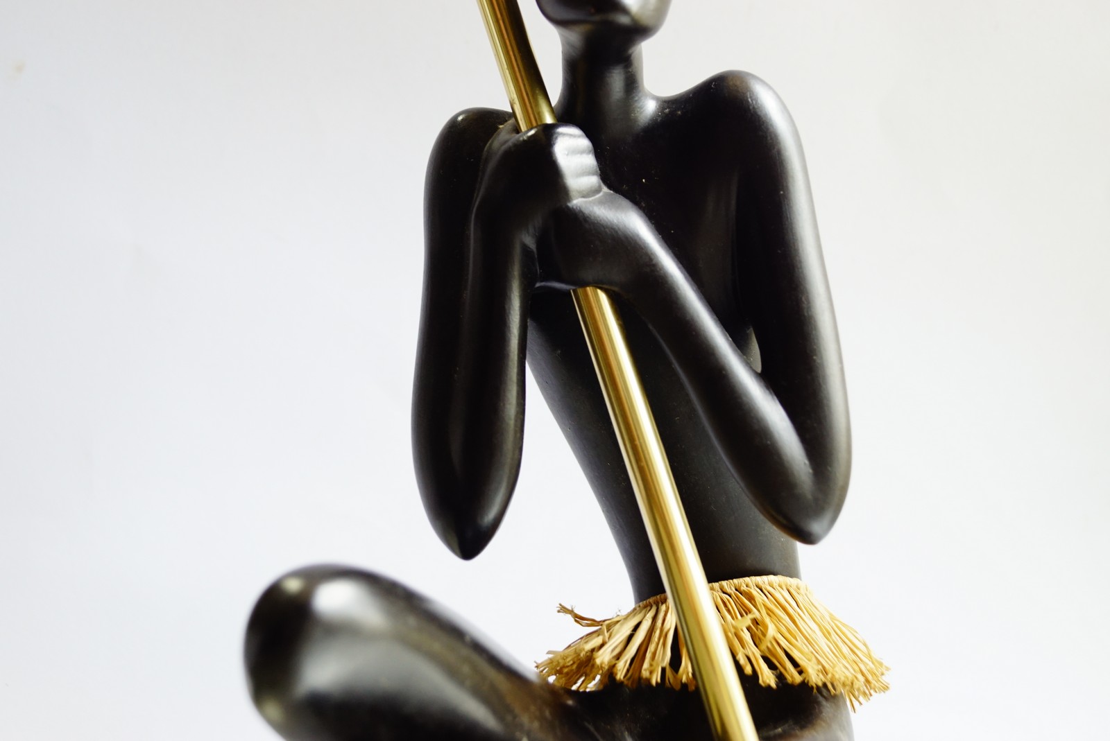 Gmundner Keramik Fink Tischlampe Afrikanerin Bastschirm Vintage