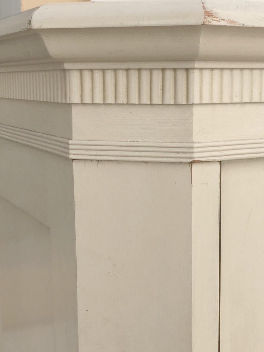 Dielenschrank Garderobe antik Vintage Creme Shabby Chic Jugendstil