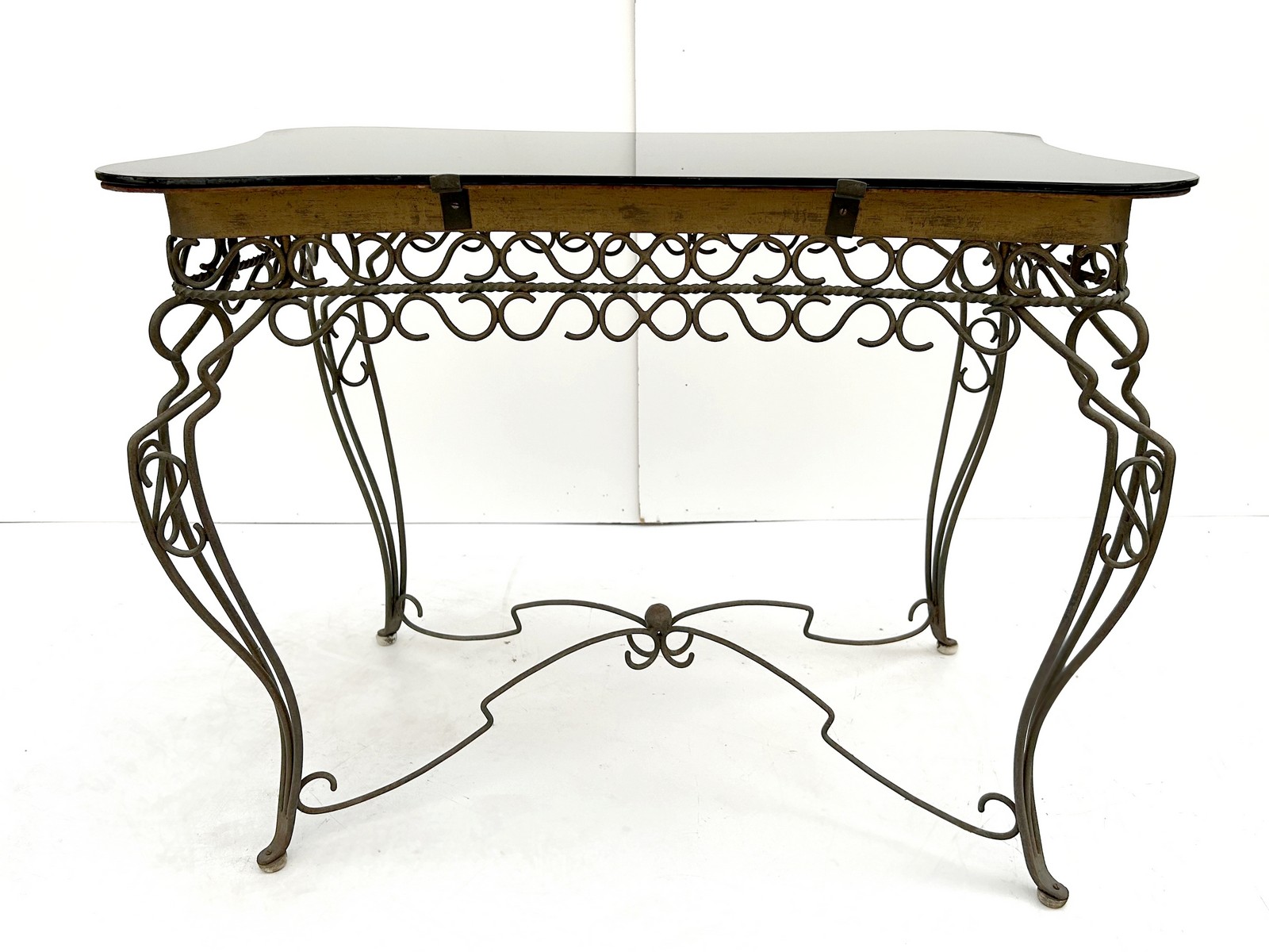 Gartentisch Frankreich 1950