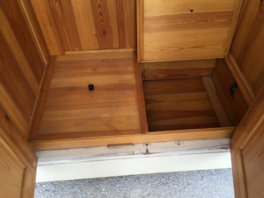 Dielenschrank Garderobe antik Vintage Creme Shabby Chic Jugendstil Vollholz Möbel antik