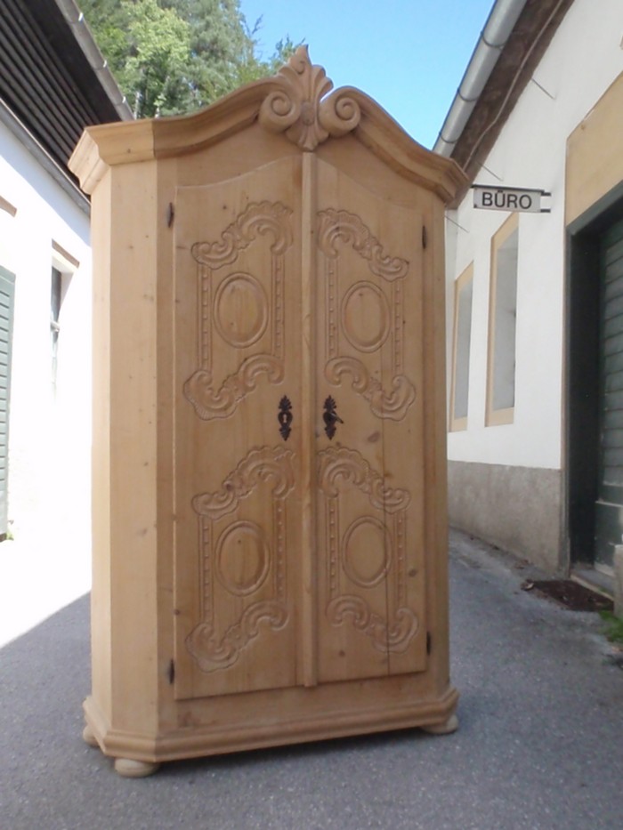 Massivholz Bauernschrank antikstil