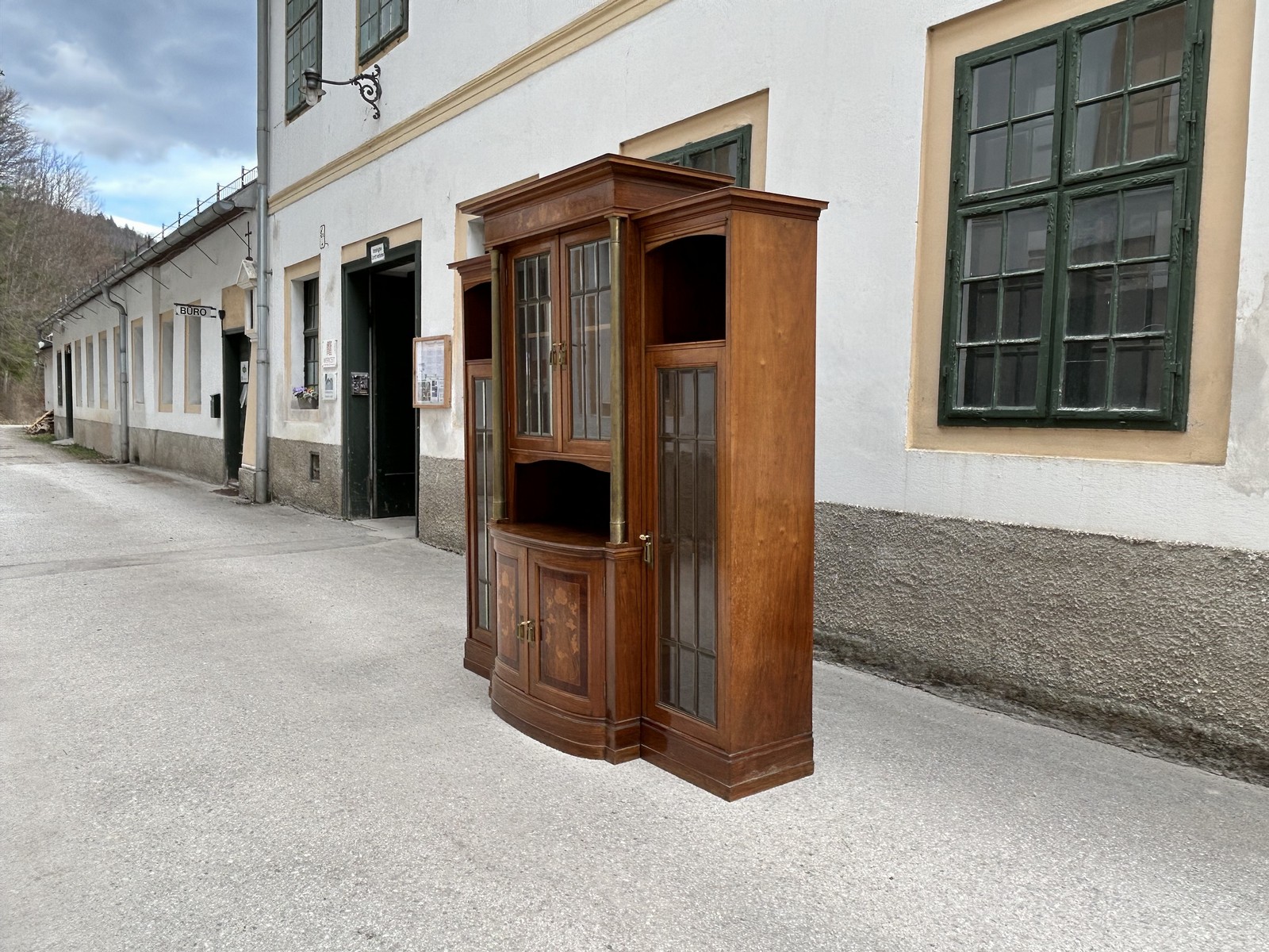 Jugendstil Buffet