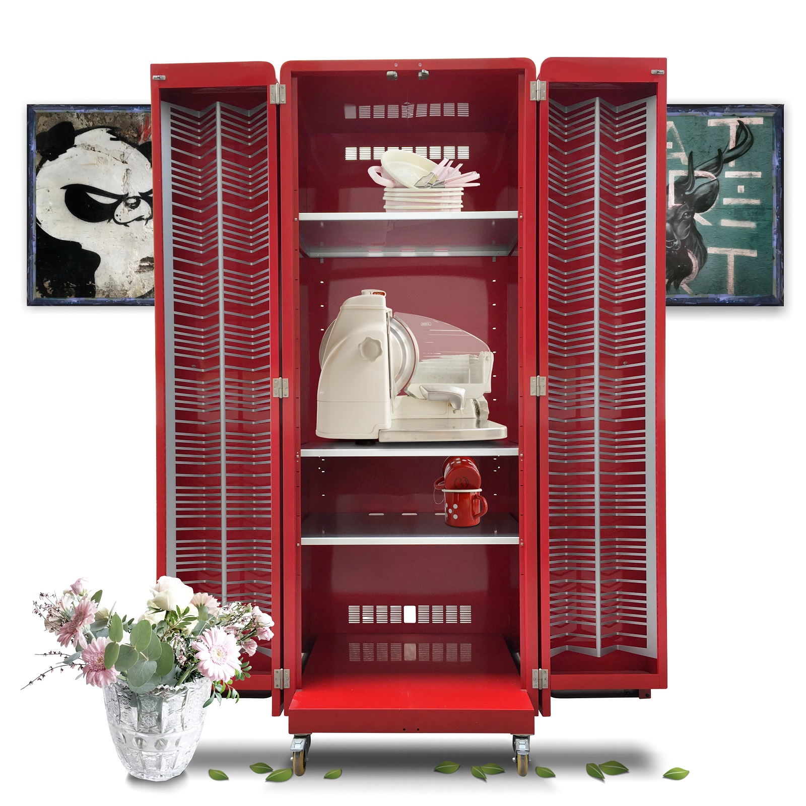 Vintage Designklassiker Küchenschrank Vorratsschrank Showküche Metallmöbel rot Bretz Cultsofa Rarität Requisite Film