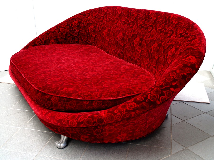 Bretz Sofa Rosenstoff Pool Couch