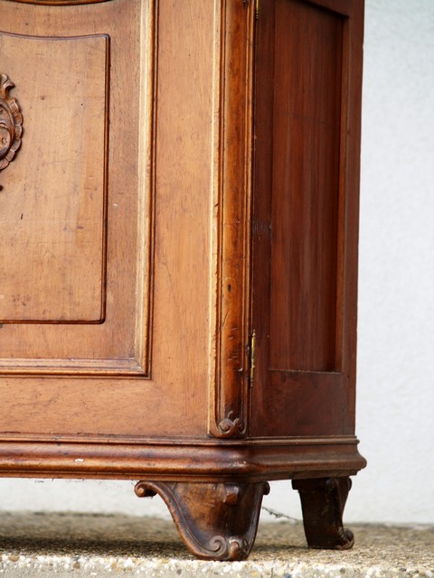 Bücherschrank antik