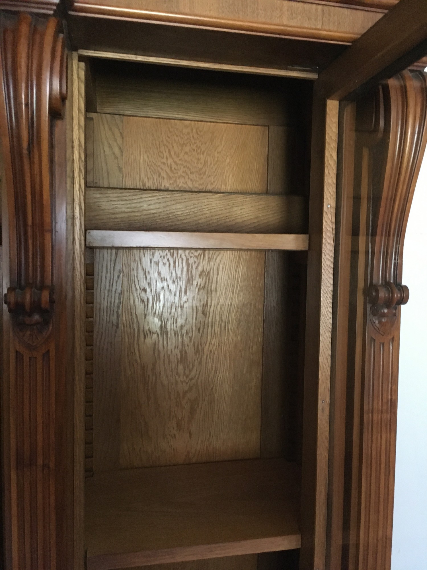 SChrank antik Küchenschrnak