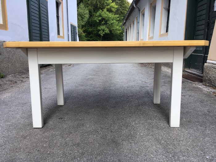 Küchentisch Massivholz weiß