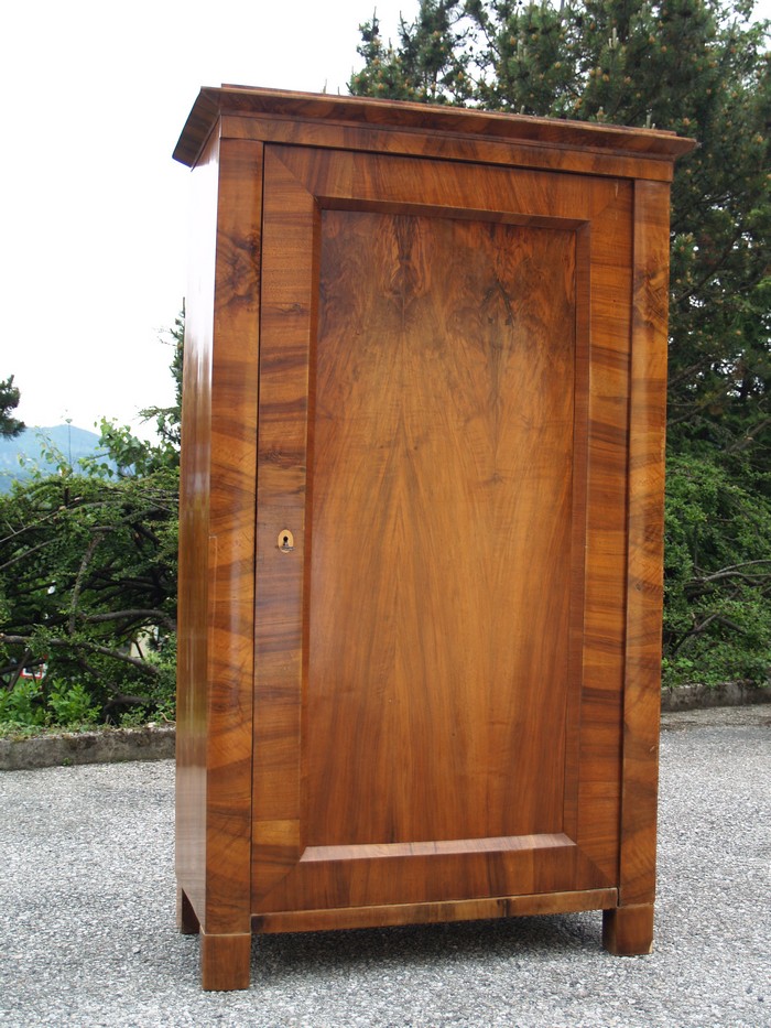 Biedermeier Kleiderschrank