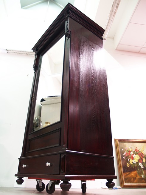 Dielenschrank restauriert Gründerzeit