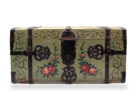 Truhe handbemalt