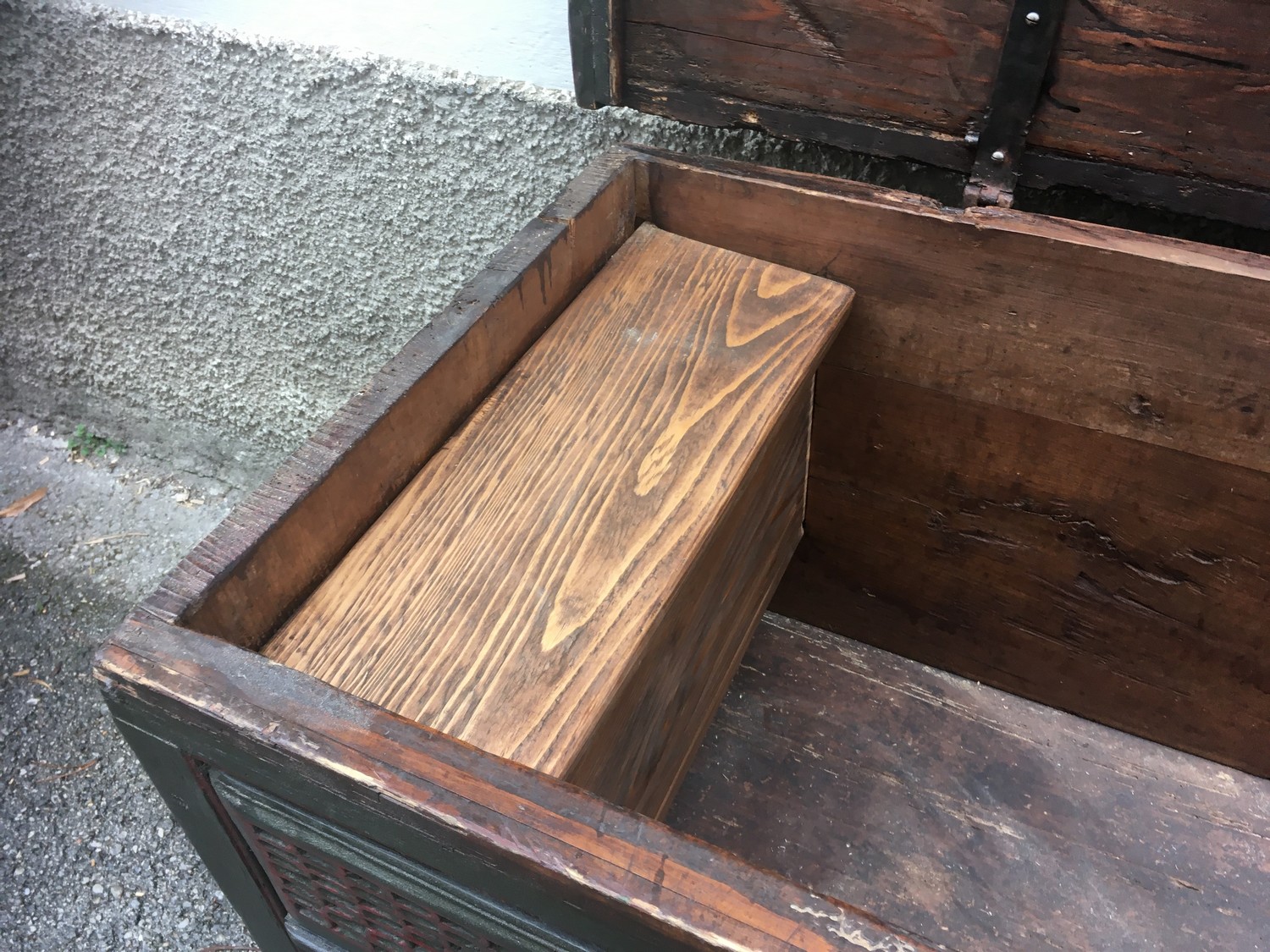 Bauerntruhe handbemalt Truhe provinziell antik 19. Jhdt. gross Weichholz massiv