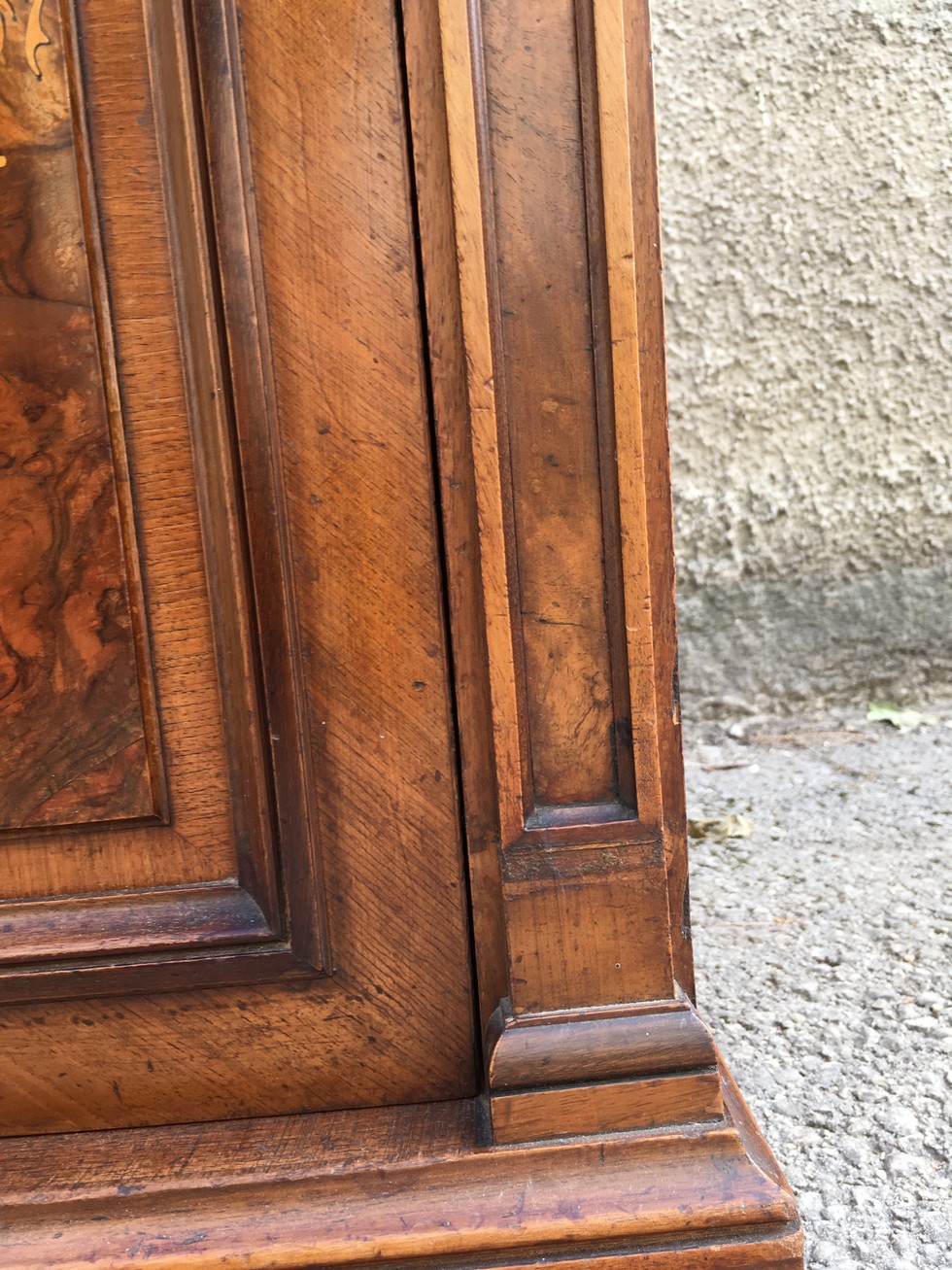 Nachtschrank antik Marmor Nuss Intarsien